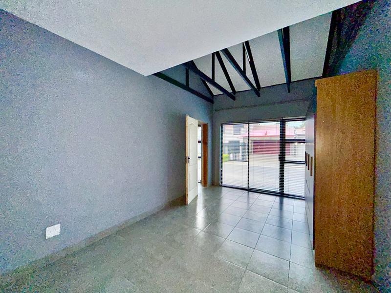 7 Bedroom Property for Sale in Melodie North West